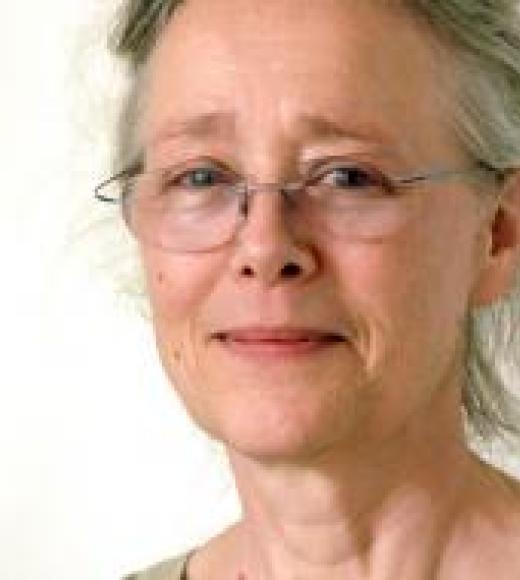 Lynette Hunter